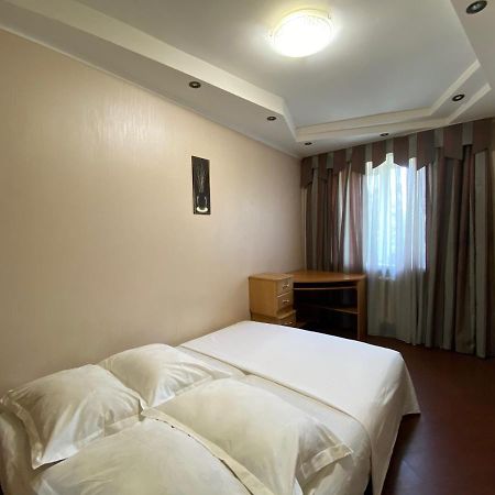 2-Bedroom Apartment Most City Center Area Dnipro Exterior photo